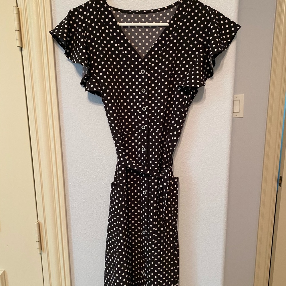 Polka dot midi dress w/tie